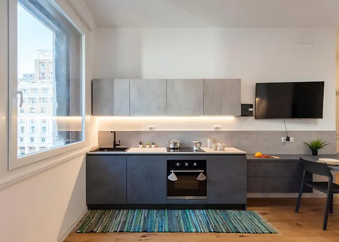Piazza Dante - Happy Apartment
